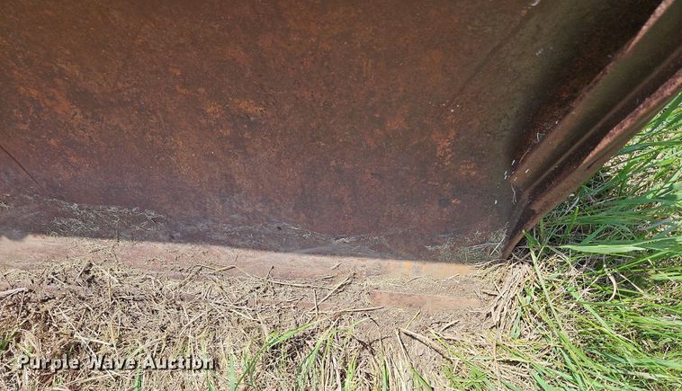 image for item DQ1769 International TD9  crawler tractor