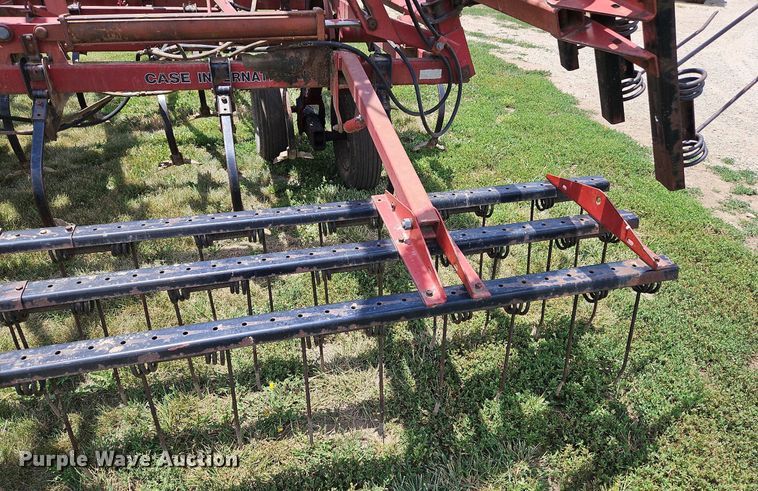 image for item DQ1770 Case 4800FLCU  field cultivator