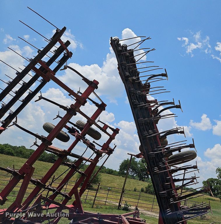 image for item DQ1770 Case 4800FLCU  field cultivator