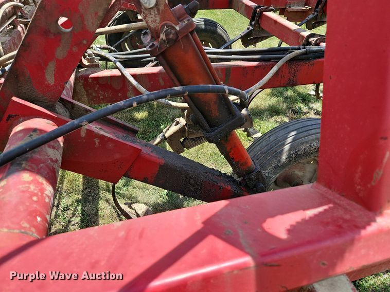 image for item DQ1770 Case 4800FLCU  field cultivator