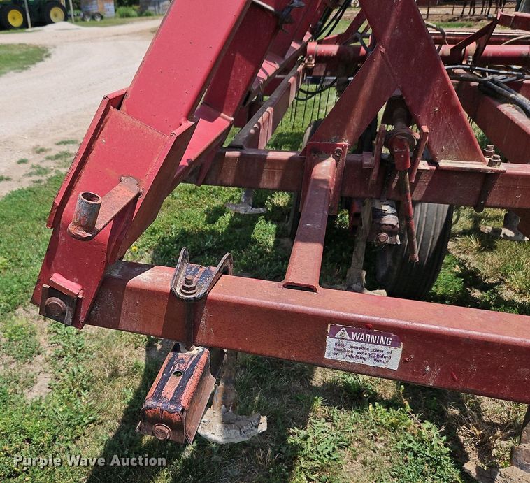 image for item DQ1770 Case 4800FLCU  field cultivator