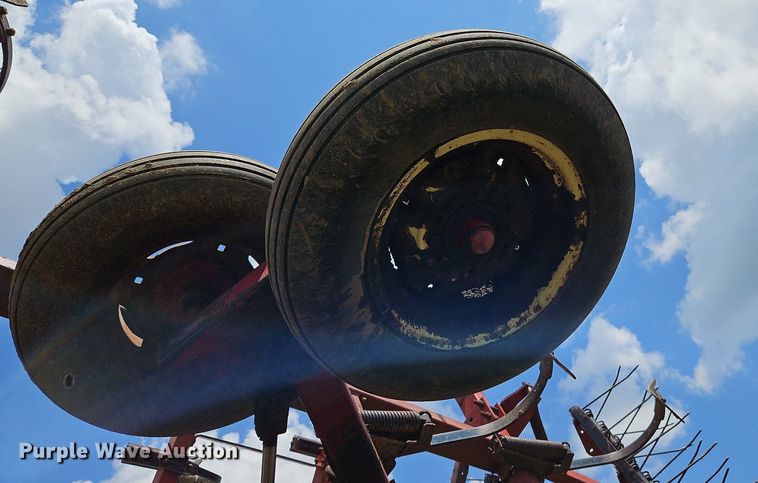 image for item DQ1770 Case 4800FLCU  field cultivator