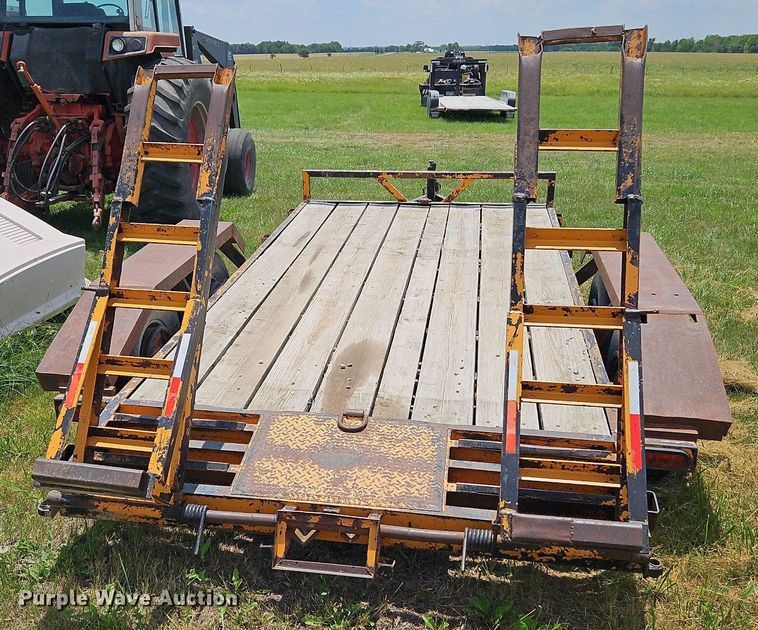 image for item DQ1771 2011 Taylor Made  utility trailer