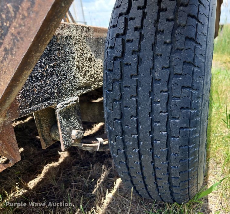 image for item DQ1771 2011 Taylor Made  utility trailer