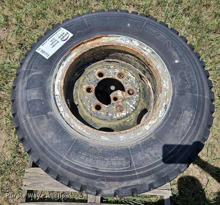 image for item DQ1773 (2) General Ameri MSL 9.00R20 tires and wheels