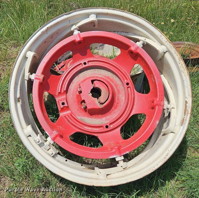 image for item DQ1780 (2) International 656 wheels
