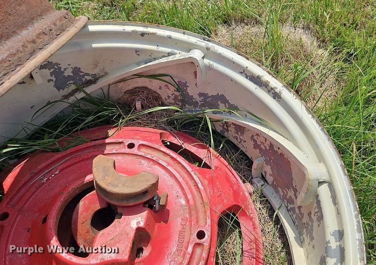 image for item DQ1780 (2) International 656 wheels