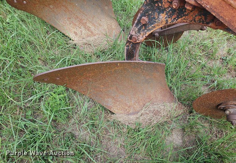 image for item DQ1781 McCormick  three bottom plow