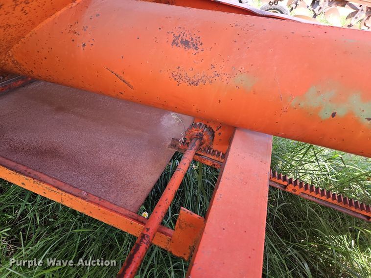 image for item DQ1782 Grain cart