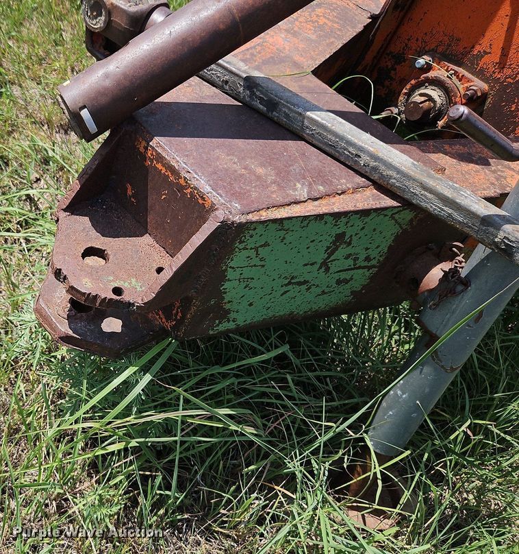 image for item DQ1782 Grain cart