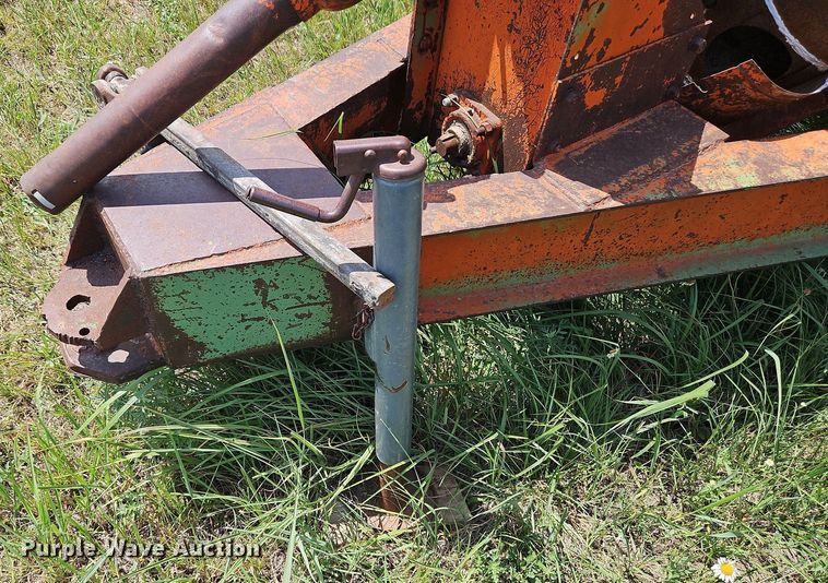 image for item DQ1782 Grain cart