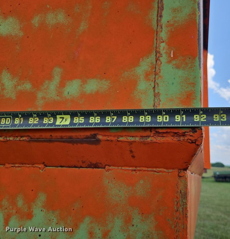 image for item DQ1782 Grain cart