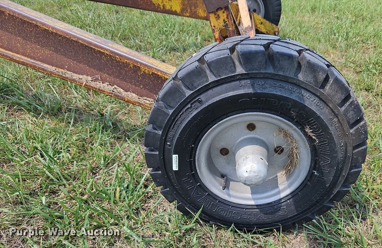 image for item DQ1783 Eversman 289  land leveler