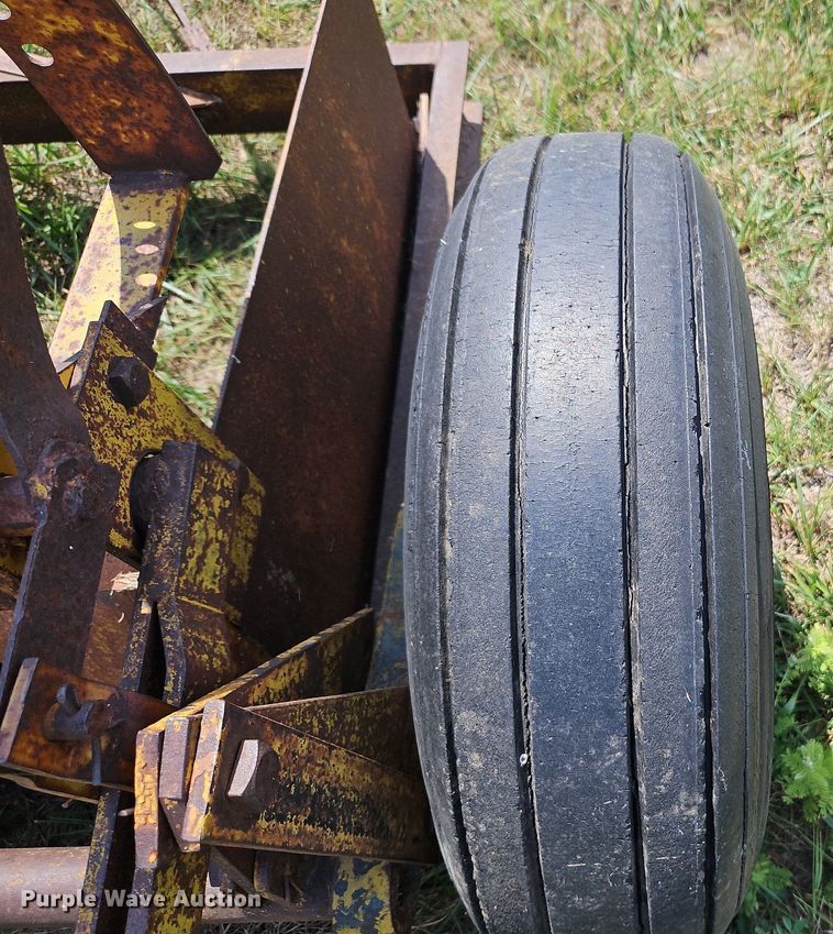 image for item DQ1783 Eversman 289  land leveler