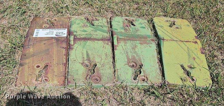 image for item DQ1786 (4) John Deere counter weights