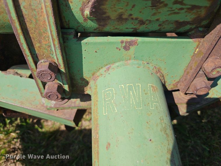 image for item DQ1788 John Deere  tandem disk