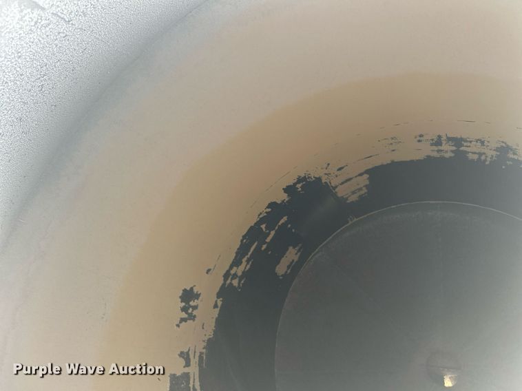 image for item DR4750 (2) Friesen feed bulk bins