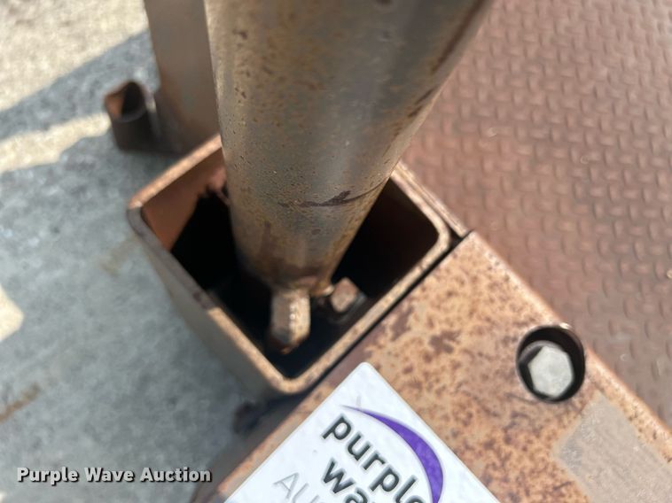 image for item DR4751 Autoquip CMD-30V  dock lift