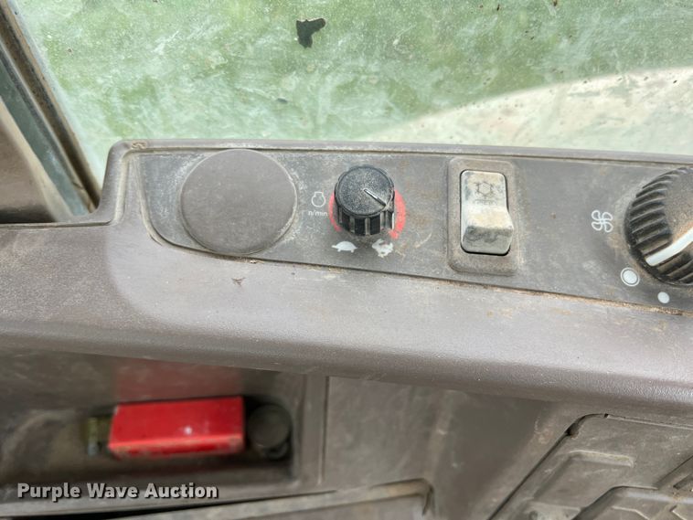 image for item DR5595 2010 John Deere 7330  MFWD tractor