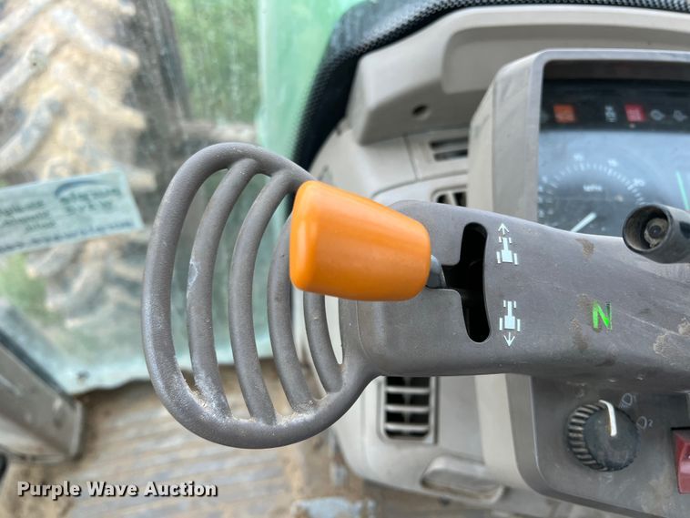 image for item DR5595 2010 John Deere 7330  MFWD tractor