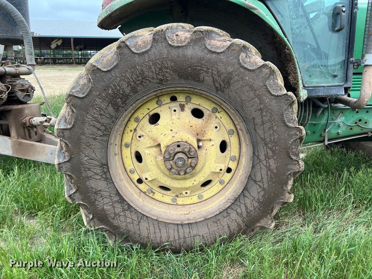 image for item DR5595 2010 John Deere 7330  MFWD tractor