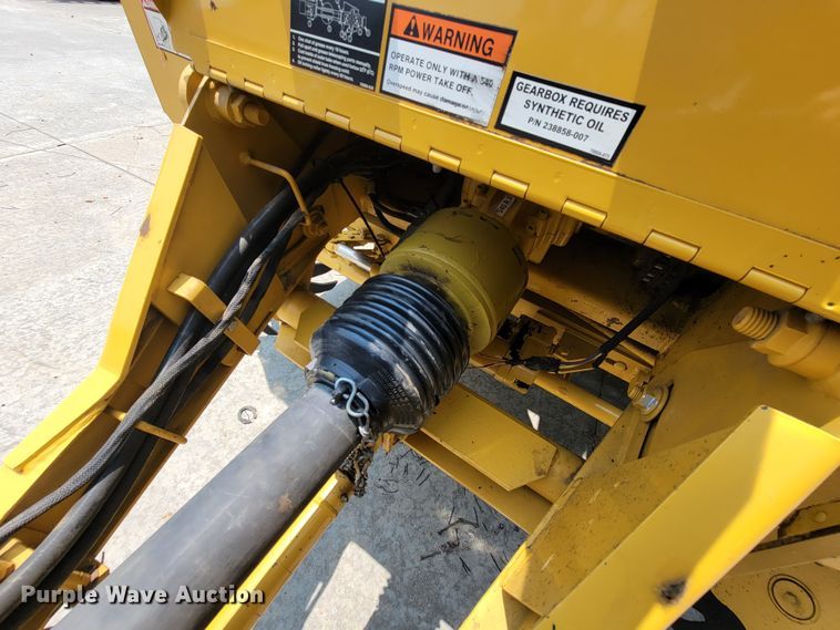 image for item HY9029 1998 Vermeer 504L  round baler