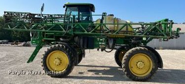 image for item II9213 2014 John Deere 4630  sprayer