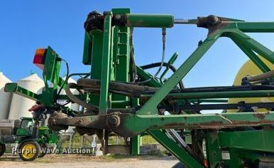 image for item II9213 2014 John Deere 4630  sprayer