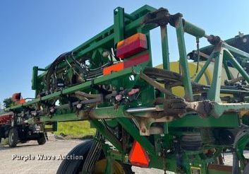image for item II9213 2014 John Deere 4630  sprayer