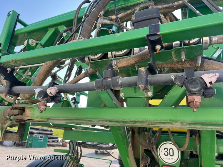 image for item II9213 2014 John Deere 4630  sprayer