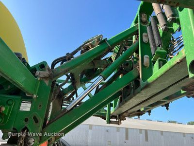 image for item II9213 2014 John Deere 4630  sprayer