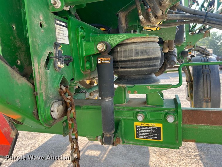 image for item II9213 2014 John Deere 4630  sprayer