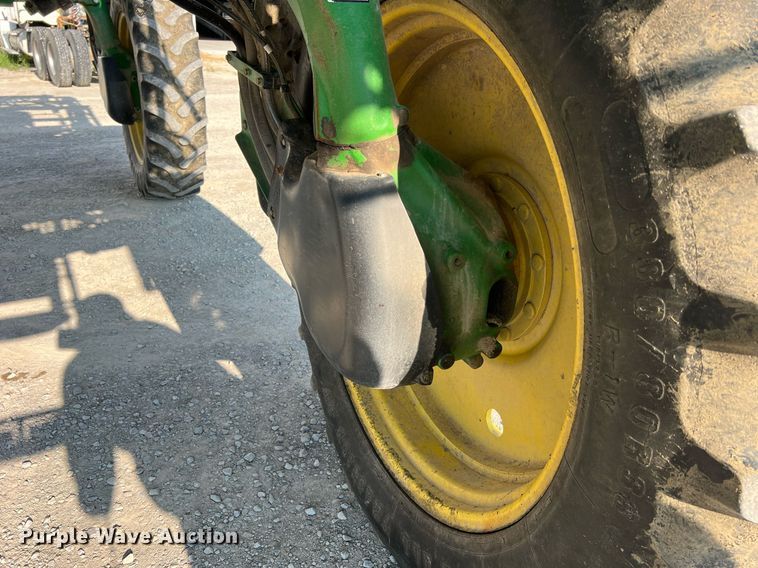 image for item II9213 2014 John Deere 4630  sprayer