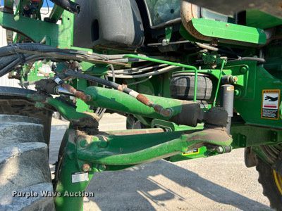 image for item II9213 2014 John Deere 4630  sprayer