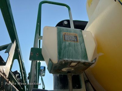 image for item II9213 2014 John Deere 4630  sprayer