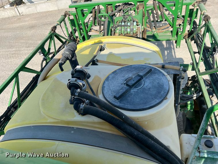 image for item II9213 2014 John Deere 4630  sprayer