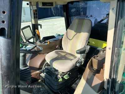 image for item II9213 2014 John Deere 4630  sprayer