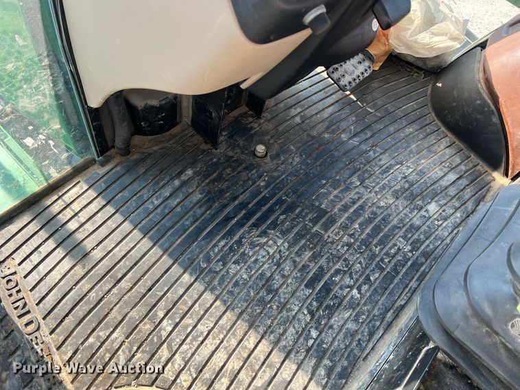 image for item II9213 2014 John Deere 4630  sprayer