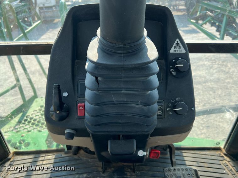 image for item II9213 2014 John Deere 4630  sprayer