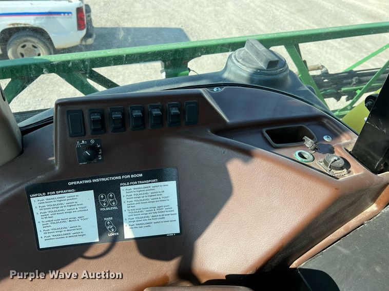 image for item II9213 2014 John Deere 4630  sprayer