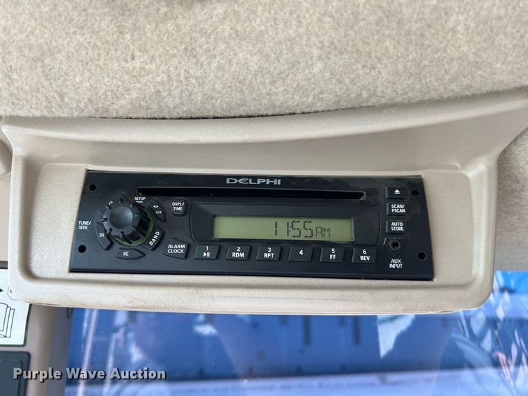 image for item II9213 2014 John Deere 4630  sprayer