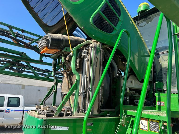 image for item II9213 2014 John Deere 4630  sprayer