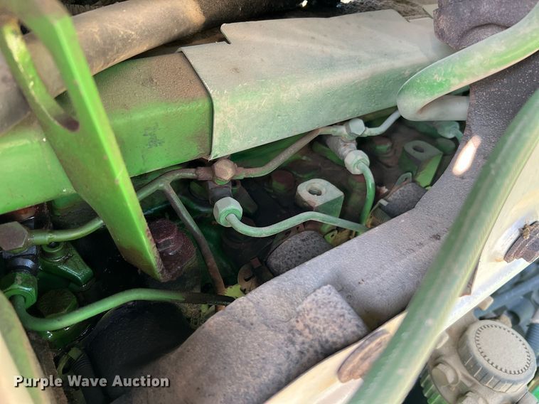 image for item II9213 2014 John Deere 4630  sprayer