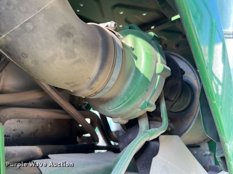 image for item II9213 2014 John Deere 4630  sprayer