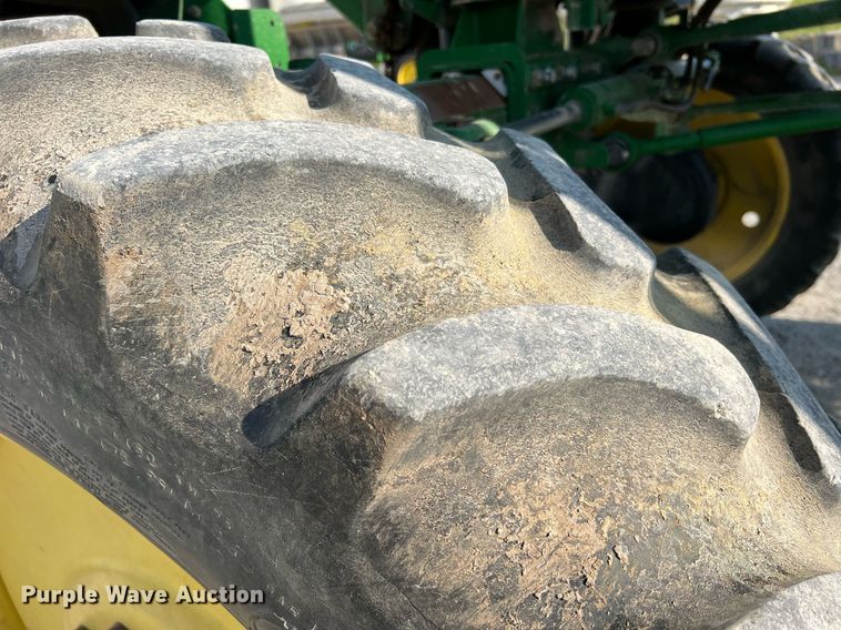 image for item II9213 2014 John Deere 4630  sprayer