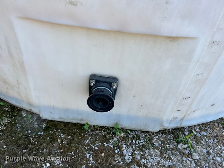 image for item II9217 (2) poly tanks