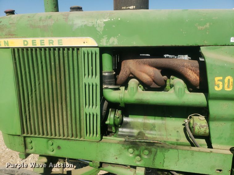 image for item IP9335 1963 John Deere 5010  tractor