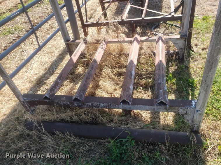 image for item IP9336 (2) fuel tanks