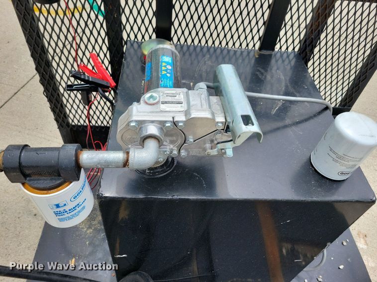 image for item JO9195 (2) auxiliary fuel tanks