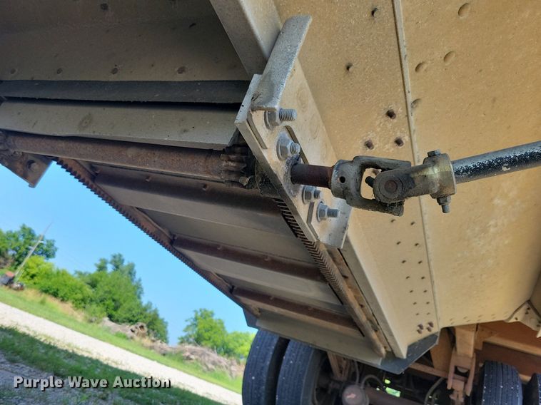 image for item JO9215 1988 Timpte  grain trailer